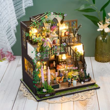 2Kids Toys - Miniatura de casa Darcyin casa floral 2xAAA