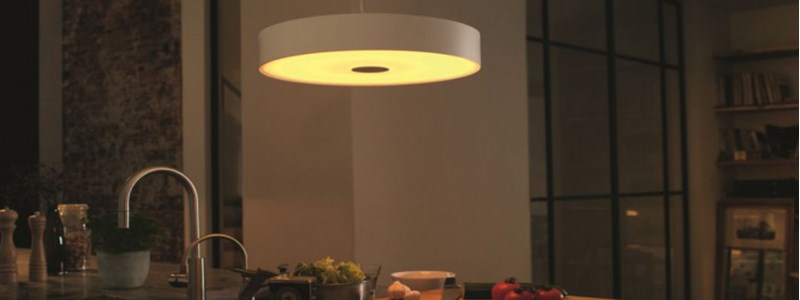 Luces regulables y luces de control remoto