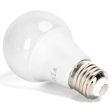 Aigostar - Bombilla LED RGBW regulable E27/10W/230V 3000K + mando a distancia