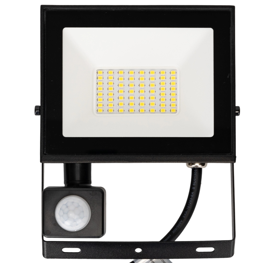 Aigostar - Reflector LED con sensor LED/30W/230V 4000K IP65