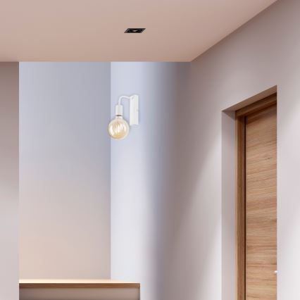 Aplique ASTRID 1xE27/60W/230V blanco