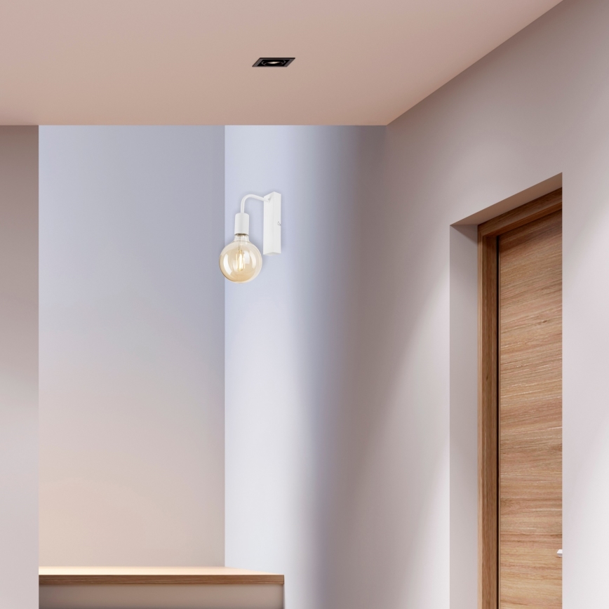 Aplique ASTRID 1xE27/60W/230V blanco