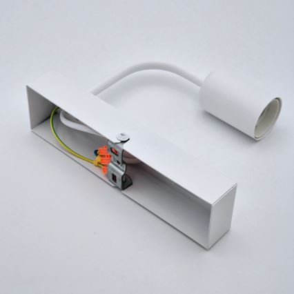 Aplique ASTRID 1xE27/60W/230V blanco