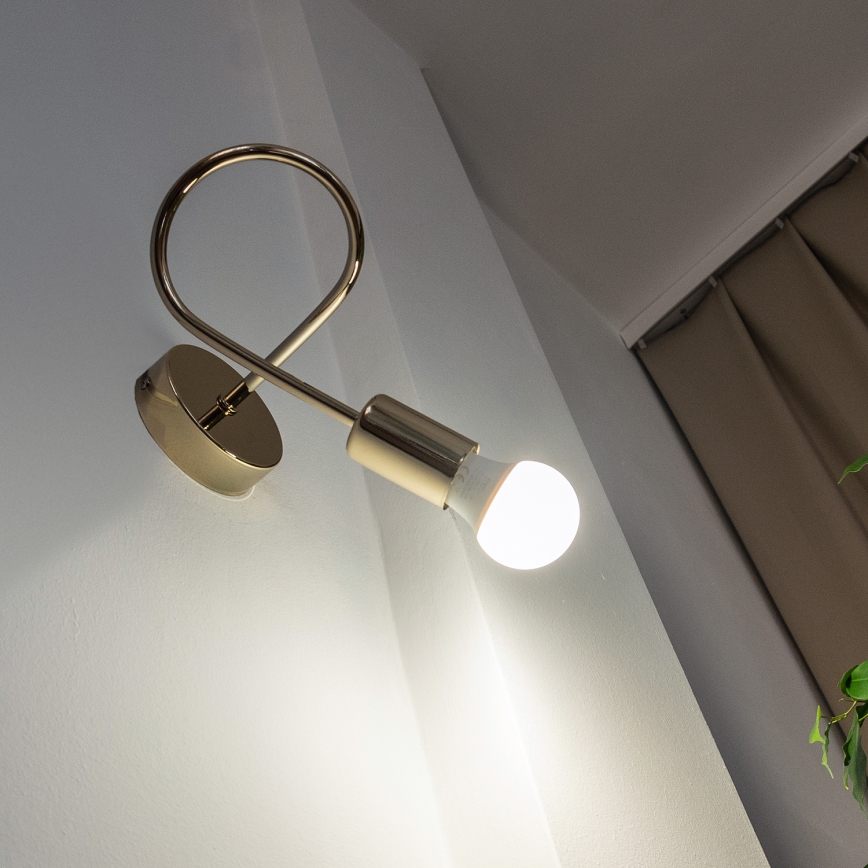 Aplique de pared OXFORD 1xE27/15W/230V dorado