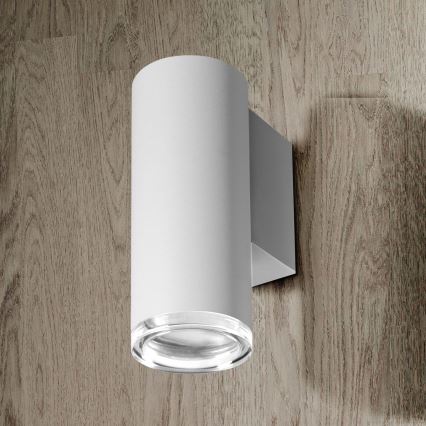 Aplique de pared LED RGBW regulable para baño TURYN 1xGU10/6W/230V 3000K Wi-Fi IP44 blanco