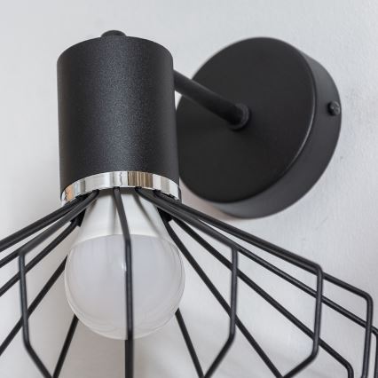 Aplique de pared SOLANO 1xE27/15W/230V negro/cromo brillante