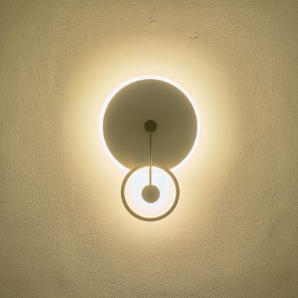 Aplique LED LED/15W/230V 3000K