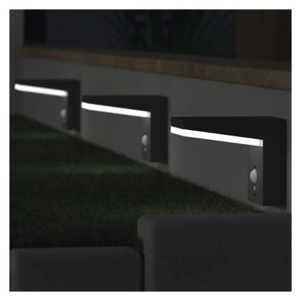 Aplique LED solar con sensor LED/4,4W/3,7V 2200 mAh IP44