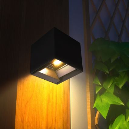 Aplique LED solar con sensor LED/9W/3,7V 3000/4000/5000K 2600 mAh IP65 negro