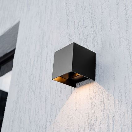 Aplique LED solar con sensor LED/9W/3,7V 3000/4000/5000K 2600 mAh IP65 negro