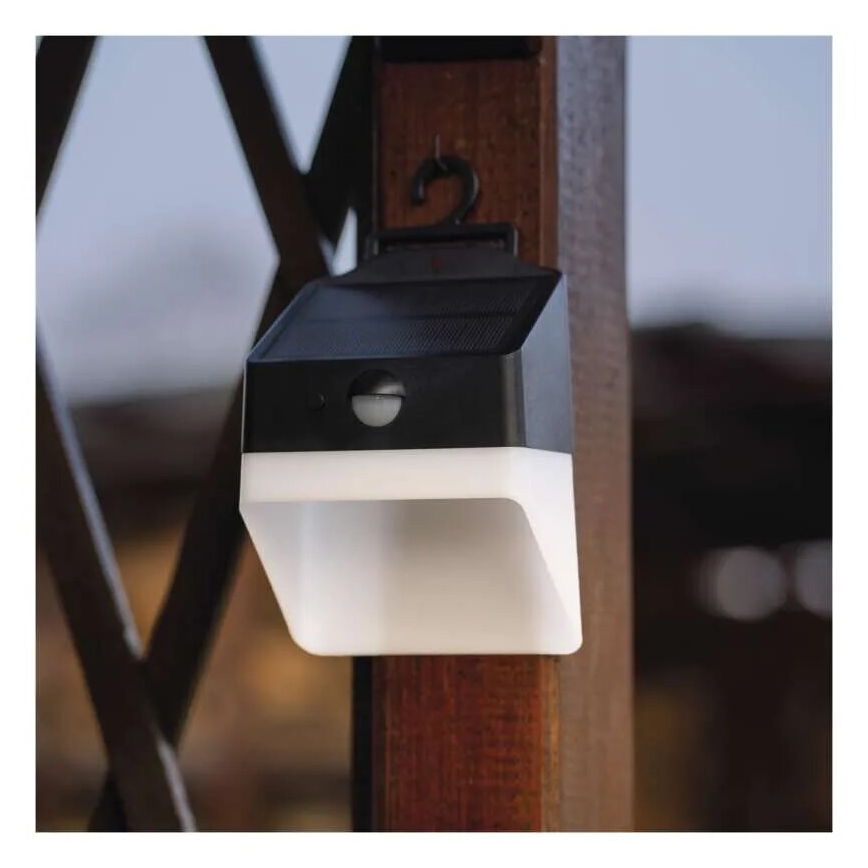 Aplique LED solar con sensor LUMI LED/3,7W IP65 negro