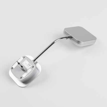 Aplique mural LED para enchufe LED/3,2W/230V cromado brillante