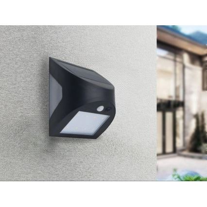 Luminaria solar de pared con sensor LED/3W/3,7V 3000/4000K 1200 mAh IP54 negra