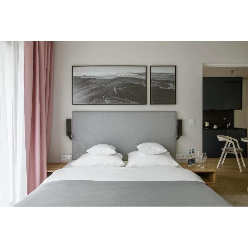 Argon 8065 - Lámpara de pared con foco ETNA 1xG9/6W/230V negro