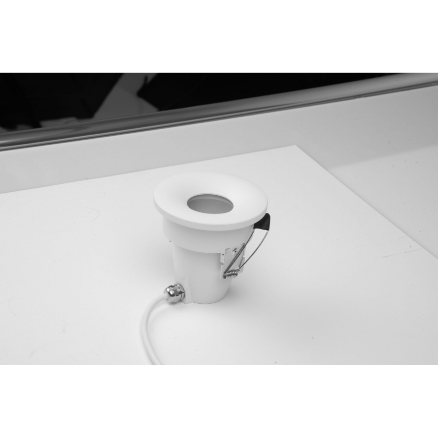 Azzardo AZ5389 - Lámpara empotrable de baño ROMOLO 1xGU10/50W/230V IP65 blanco