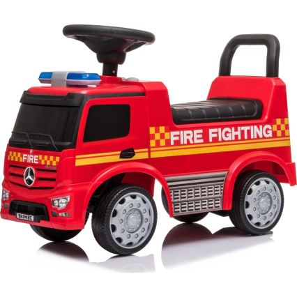 Bicicleta de empuje Mercedes Camión de bomberos 2xAA rojo