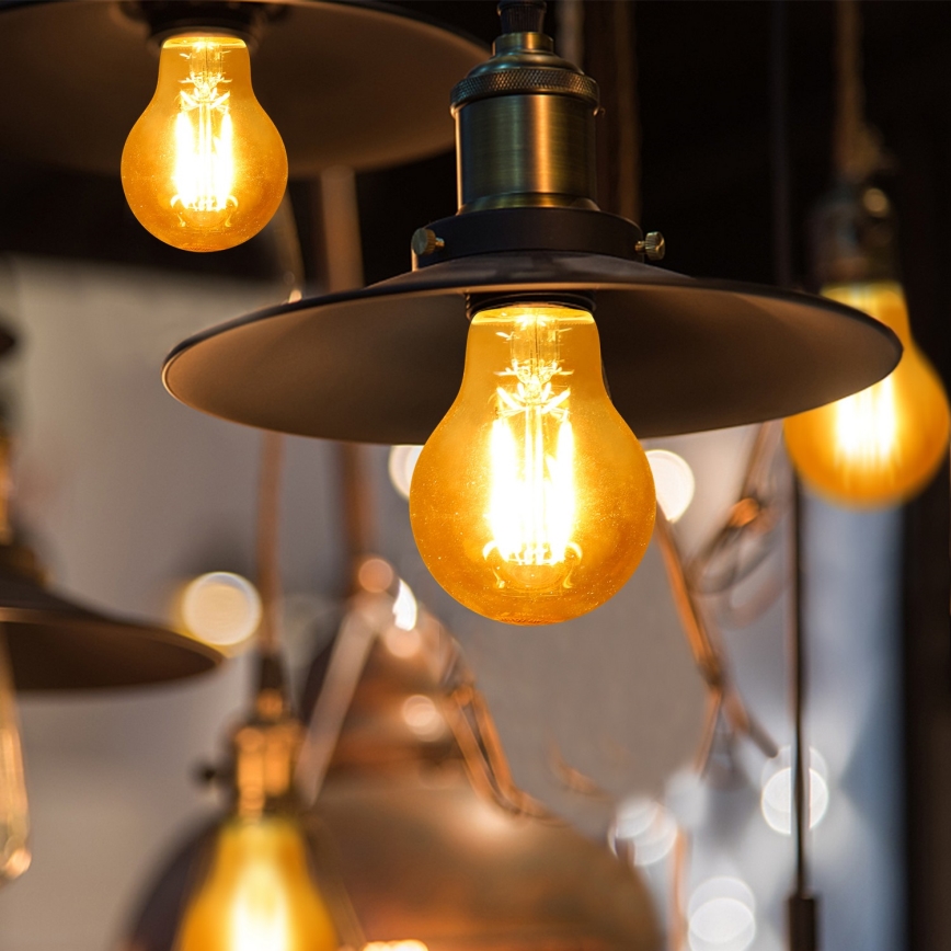 Bombilla LED A60 E27/8W/230V 2200K - Aigostar