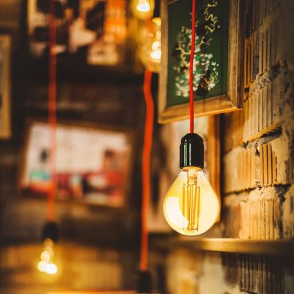 Bombilla LED FILAMENT AMBER P45 E14/4W/230V 2200K