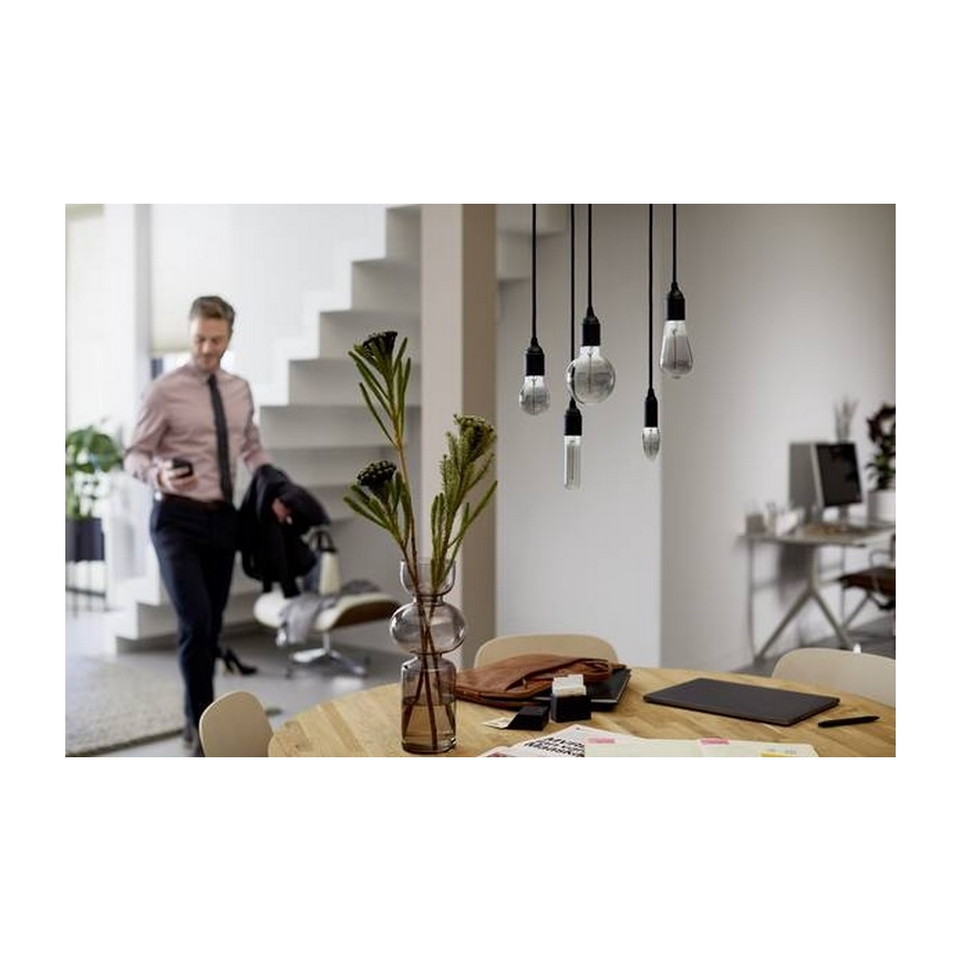 Bombilla LED Philips E27/2,3W/230V 2700K