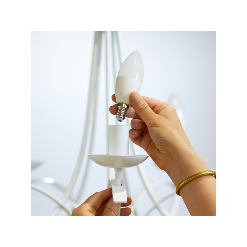 Bombilla LED RGBW regulable C37 E14/4,9W/230V 2200-6500K CRI 90 Wi-Fi -WiZ