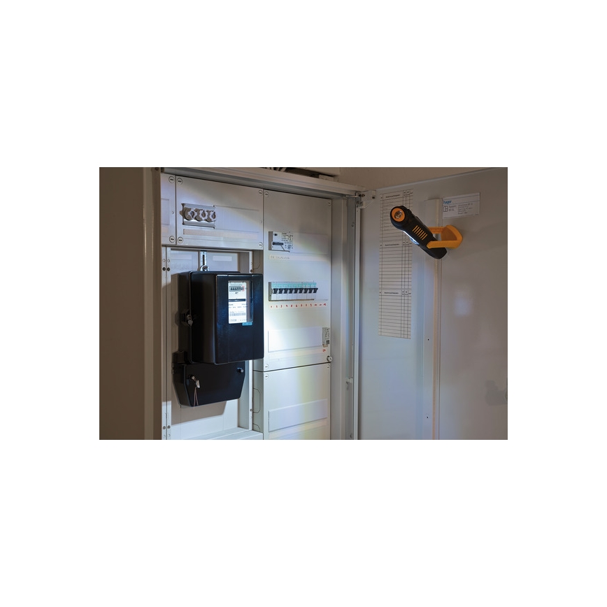 Brennenstuhl - Linterna de trabajo LED LED/3xAA naranja