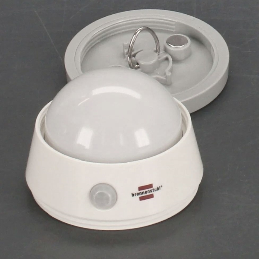 Brennenstuhl - Lámpara LED de orientación con sensor de movimiento LED/3xAA 3000K