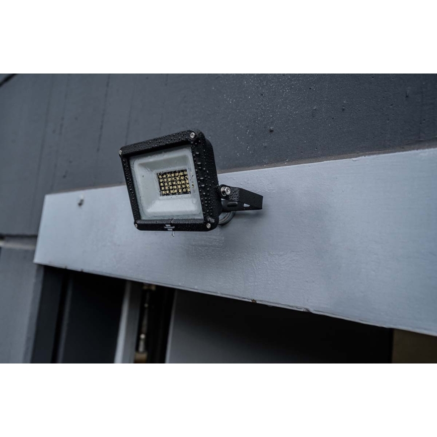 Brennenstuhl - Proyector LED de exterior LED/20W/230V 6500K IP65