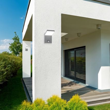 Brilagi - Aplique LED de exterior con sensor RIANO LED/8W/230V, acabado plateado, IP65