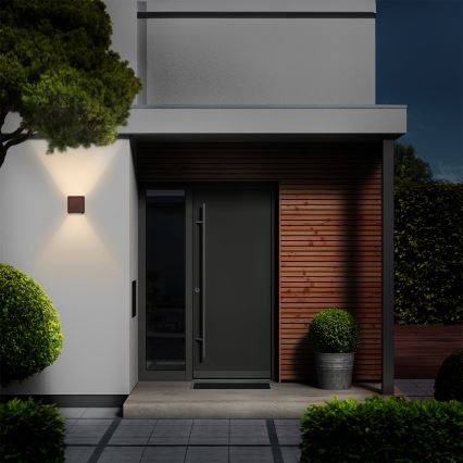 Brilagi - Aplique de pared exterior CUBE LED/6W/230V marrón IP54