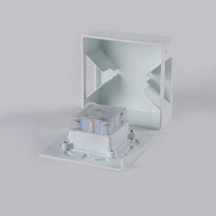 Brilagi - Aplique de pared exterior DOUBLERAY LED/6W/230V, blanco, IP54