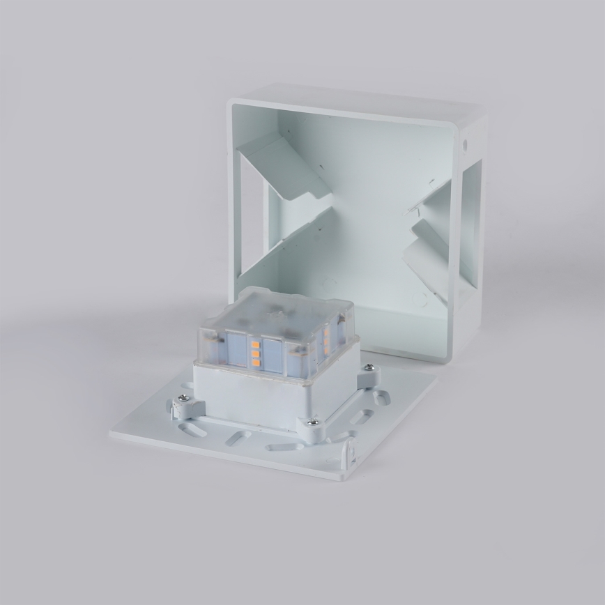 Brilagi - Aplique de pared exterior DOUBLERAY LED/6W/230V, blanco, IP54