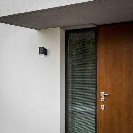 Brilagi - Aplique LED RGBW regulable de pared para exterior MATERA 1xGU10/6W/230V 3000K IP54 negro + mando a distancia