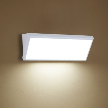 Brilagi - Aplique de pared LED para exterior TRIANGLE LED/42W/230V blanco IP65