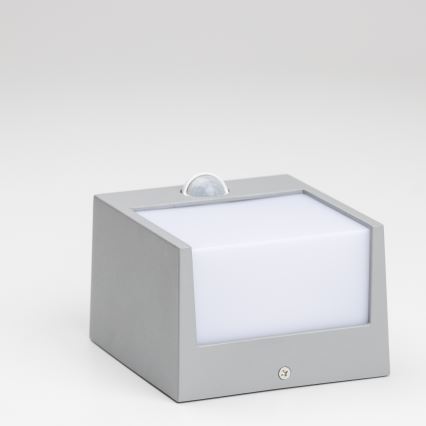Brilagi - Aplique LED de exterior con sensor TERNI LED/12W/230V gris IP44