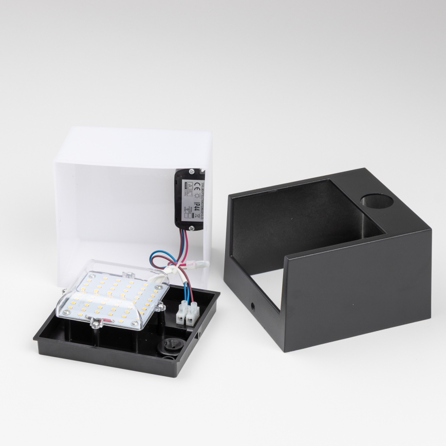Brilagi - Aplique LED de exterior con sensor TERNI LED/12W/230V negro IP44