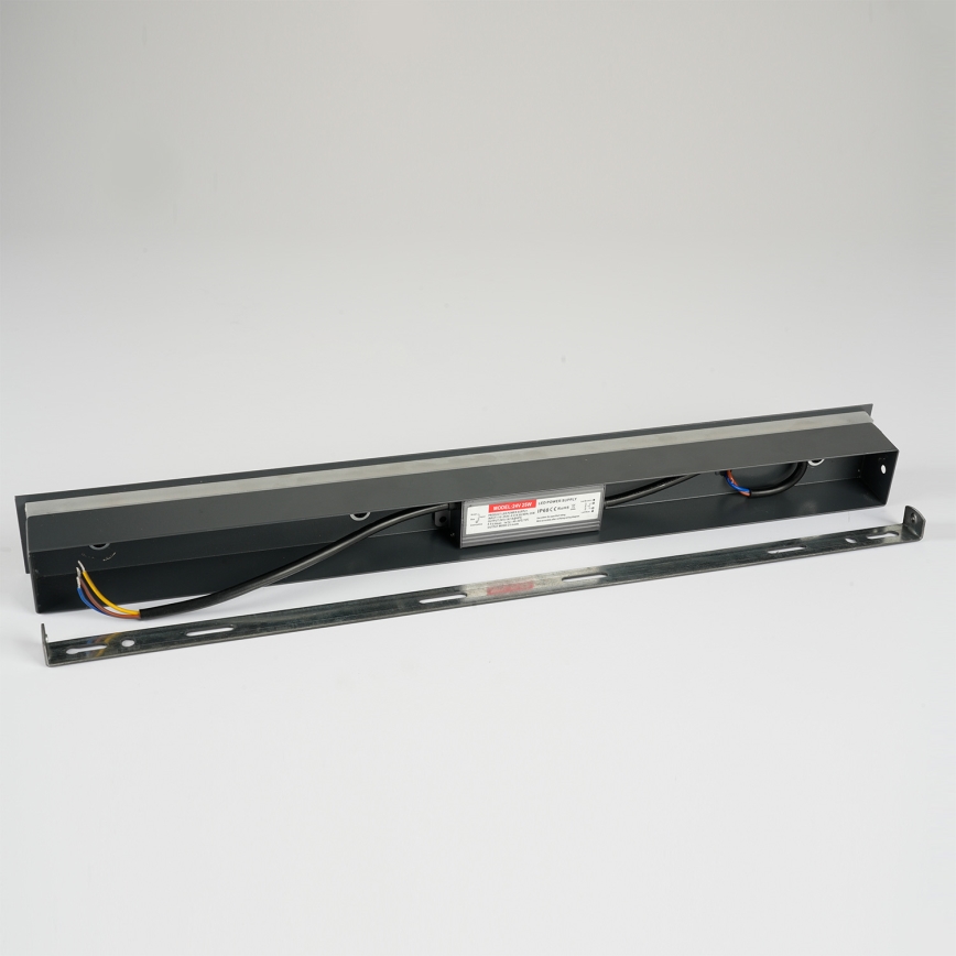 Brilagi - Aplique de pared exterior LED LINEAR, 8W, 230V, 4000K, IP65, 30 cm, negro