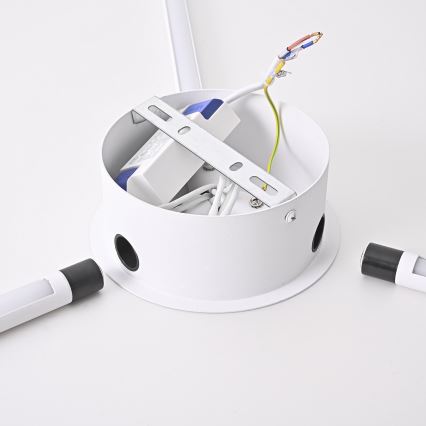 Brilagi - Aplique LED LUGO TRE LED/14W/230V blanco
