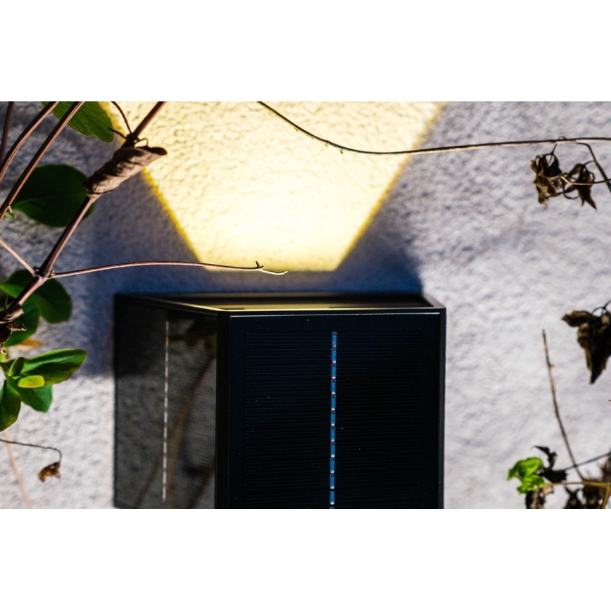 Brilagi - Aplique LED solar con sensor SOLAR CUBE LED/2W/3,2V 1300 mAh IP54