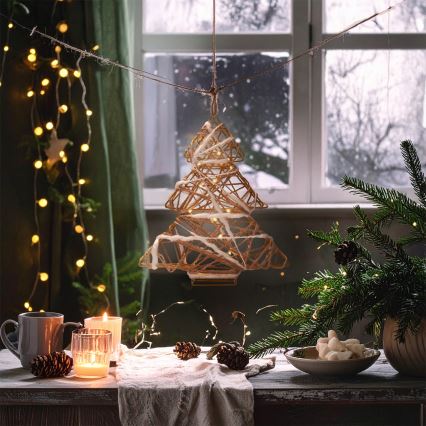 Brilagi - Decoración navideña LED/2xAA 34x31 cm, árbol de Navidad