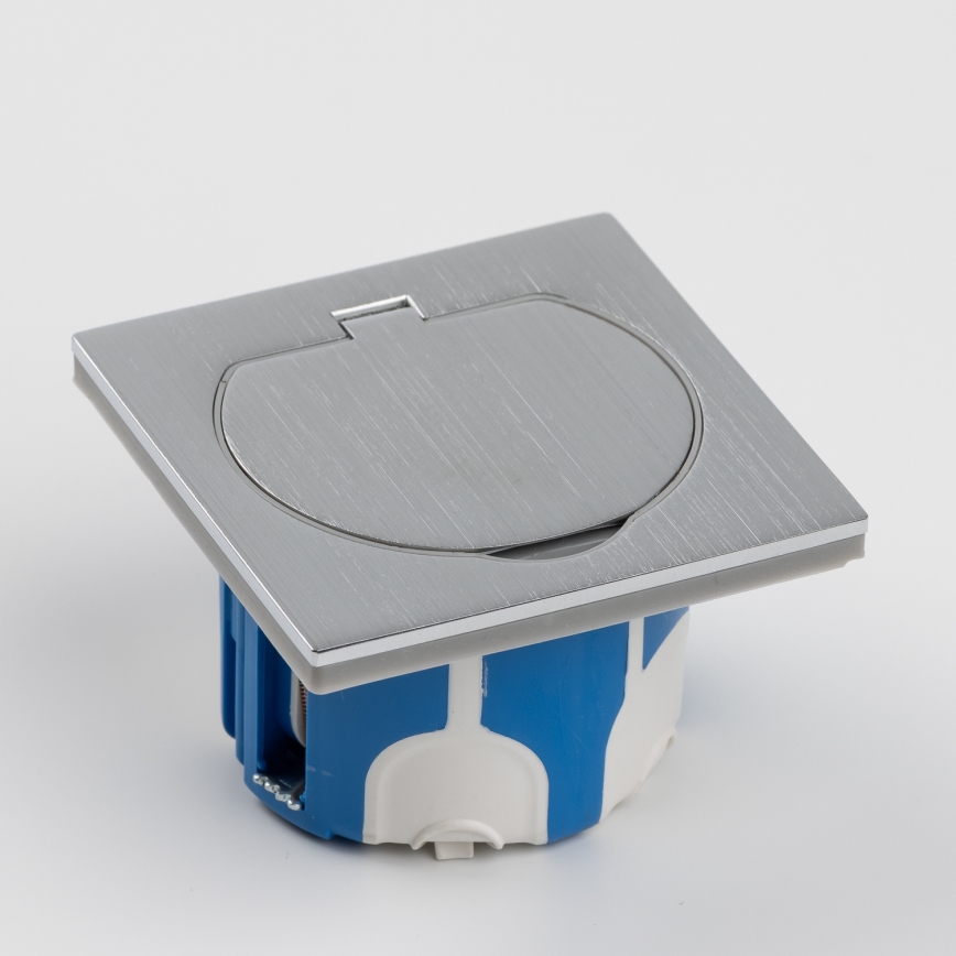 Brilagi - Enchufe de suelo empotrable de exterior IP55 cromo mate cuadrado
