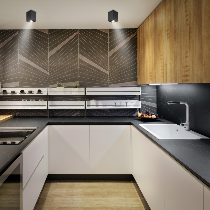 Brilagi - Foco empotrable LED RGBW regulable MIA 1xGU10/30W/230V 2700-6500K Wi-Fi 100x80 mm negro