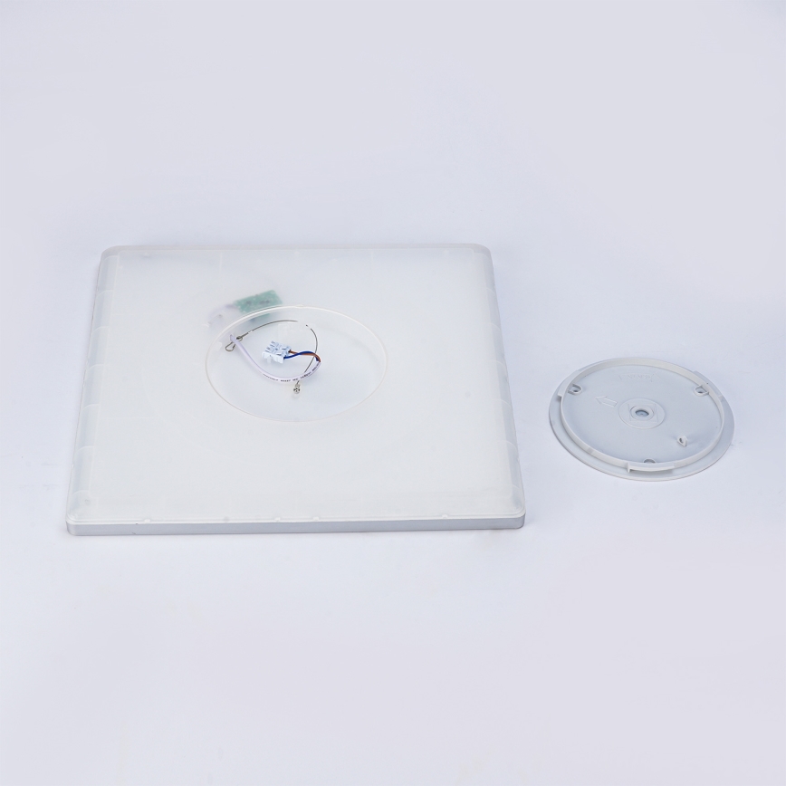 Brilagi - Plafón LED para baño ULTRA SLIM LED/24W/230V 42x42 cm plateado IP54