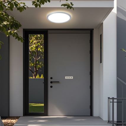 Brilagi - Lámpara de techo LED para baño ULTRA SLIM LED/24W/230V Ø 42 cm plateada IP54