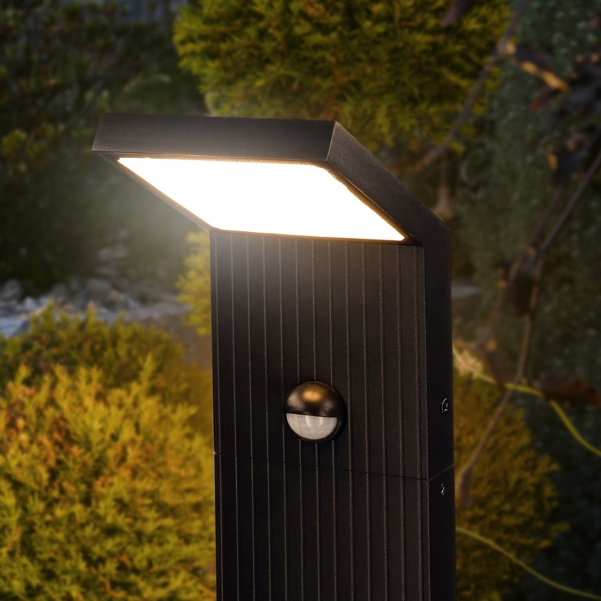 Brilagi - Lámpara LED de exterior con sensor RIANO LED/8W/230V antracita IP65 80 cm