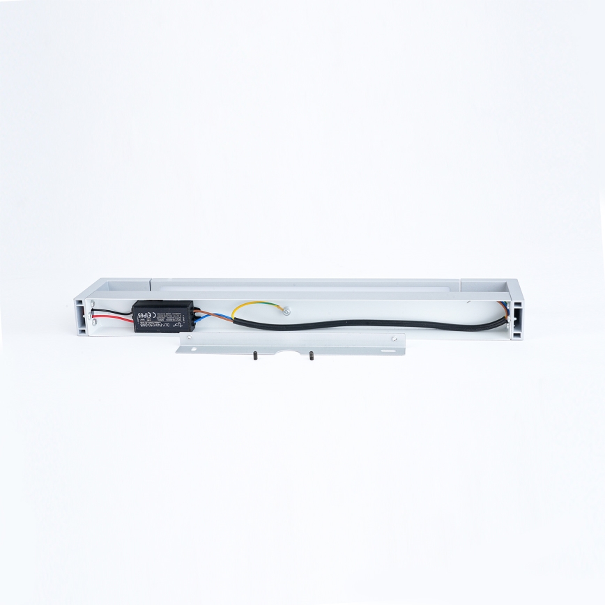 Brilagi - Iluminación LED para espejo de baño AQUA LINE LED/12W/230V 45 cm IP44 cromo mate CRI 90