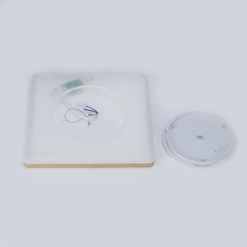 Brilagi - Lámpara de techo para baño LED ULTRA SLIM LED/18W/230V 30x30 cm dorada IP54