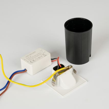 Brilagi - Luminaria empotrable LED para exterior STAIRDOT LED/2W/230V blanca IP65 cuadrada