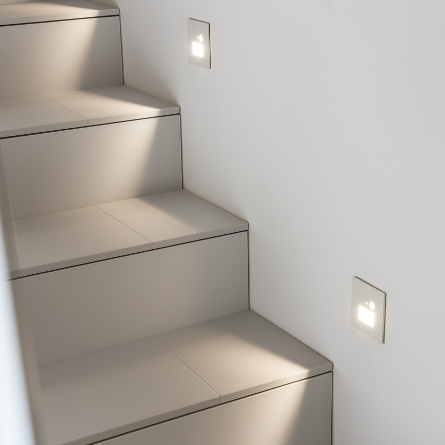 Brilagi - Luminaria LED para escalera con sensor de movimiento y crepuscular JACK LED/1,5W/230V 3000/4000/6500K blanco