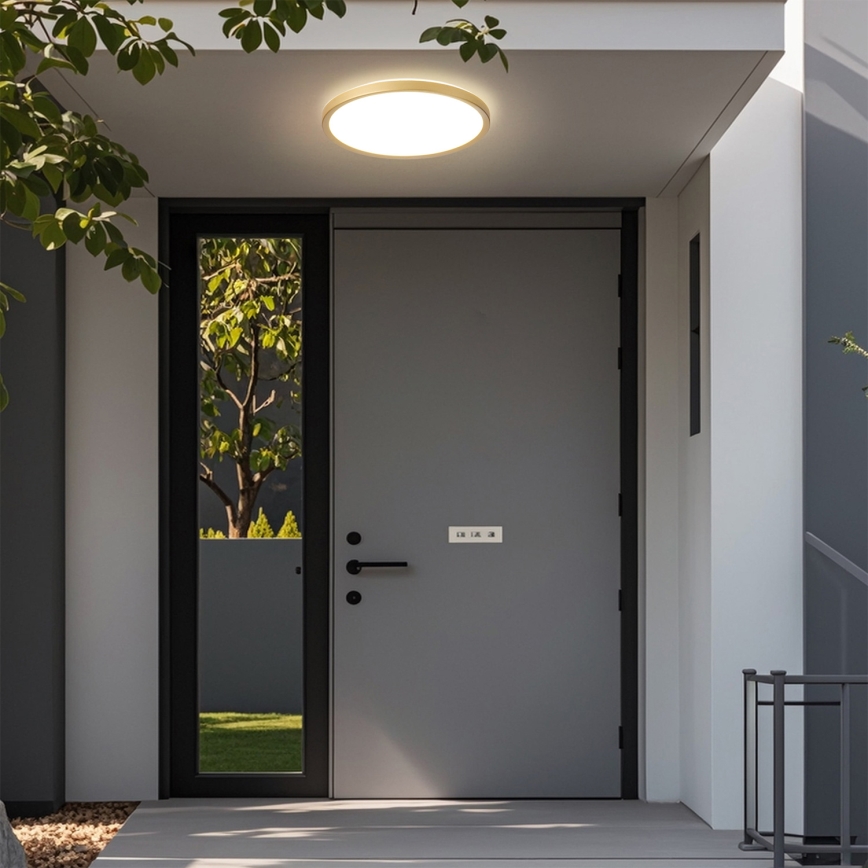 Brilagi - Luminaria LED de techo para baño ULTRA SLIM, 24W/230V, Ø 42 cm, dorada, IP54