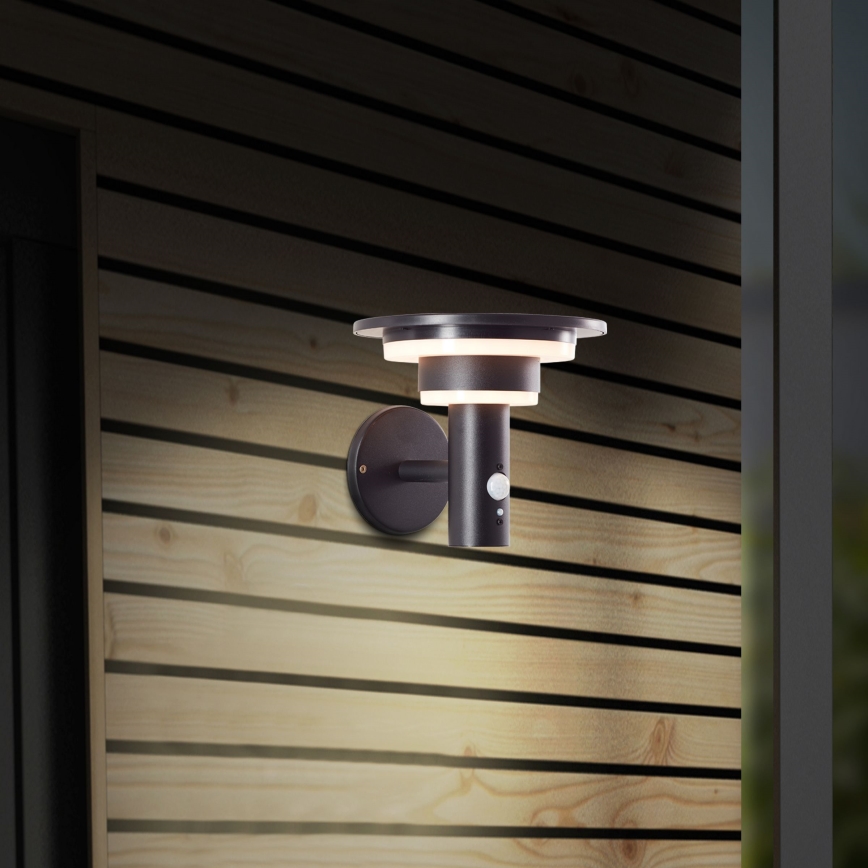 Brilliant - Aplique LED solar con sensor GARVINA LED/3W/3,7V 2000 mAh IP44 negro